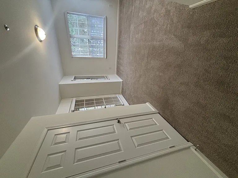 Wesley St. Claire Apartments at Lawrenceville — Photo 104