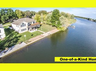 20 N Larand Dr, Holts Summit, MO 65043