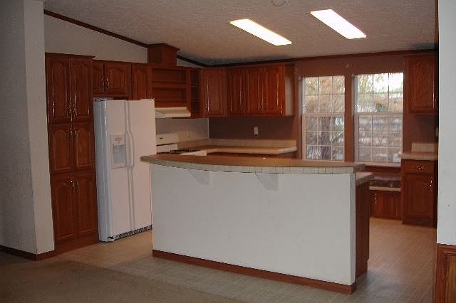 2nd image of 527 S Avenue B #6