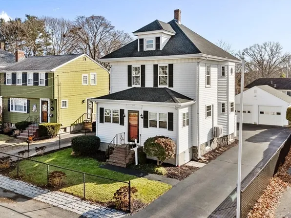 86 Standish St, Weymouth, MA 02191