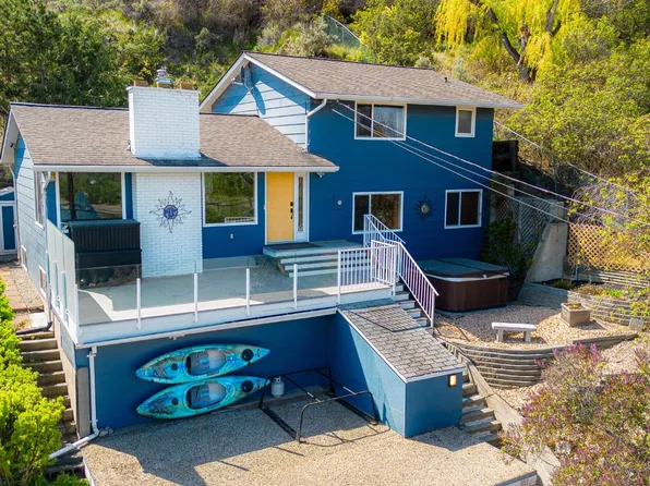 255 Saint Paul St W, Kamloops, BC V2C 1G2