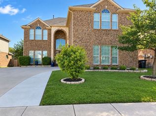 11936 Summerwind Dr, Fort Worth, TX 76244