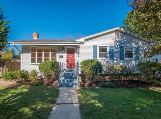 4705 Glasgow Dr, Rockville, MD 20853
