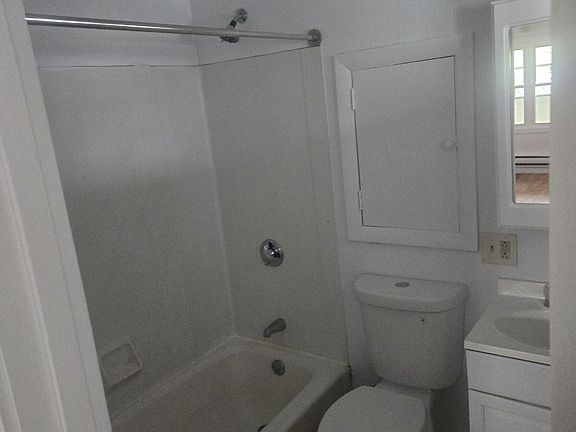 5th image of 21-25 Pratt St #21-3