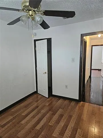 7808 Sun St — Photo 13