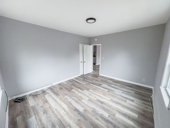 3rd image of 428 Liberty St #1F