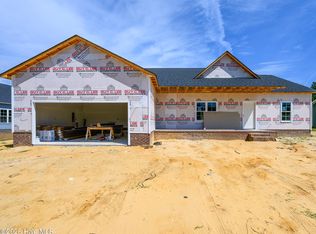 682 Crump Farm Rd #B, New Bern, NC 28562