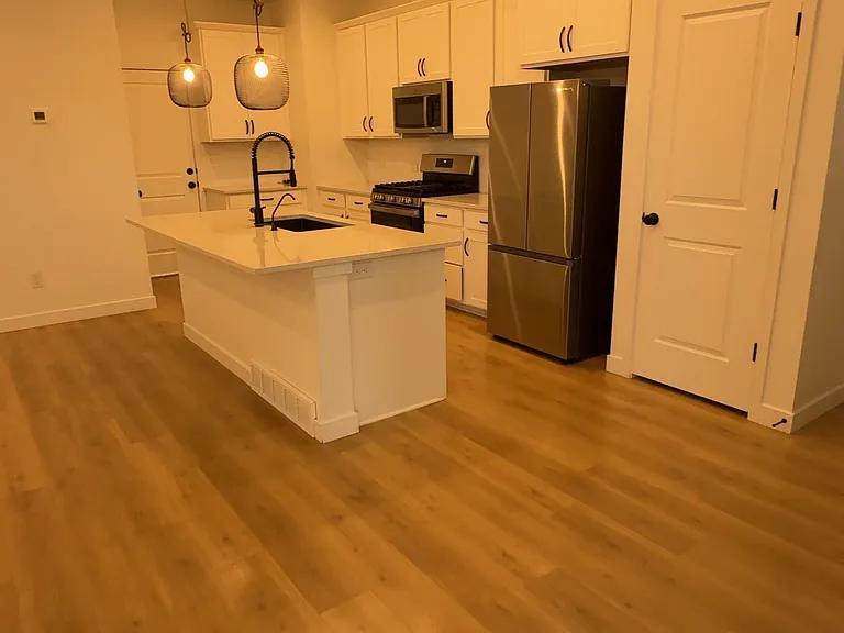 11433 S Prosperity Rd — Photo 11