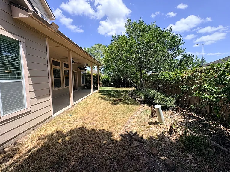 18703 River Meadows Rd — Photo 27