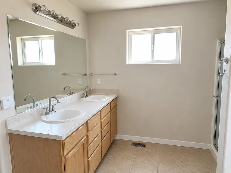 10447 Calle Rosa NW — Photo 9