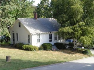 42 Laurel Ln, Warren, RI 02885