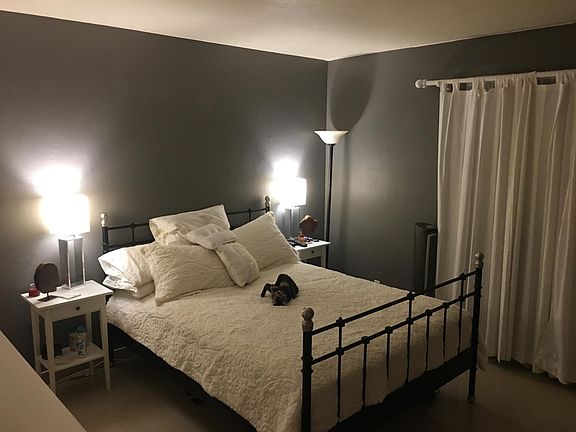 3rd image of 505 NE 20th Ave APT 105