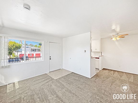 3rd image of 1023 Hayes Ave