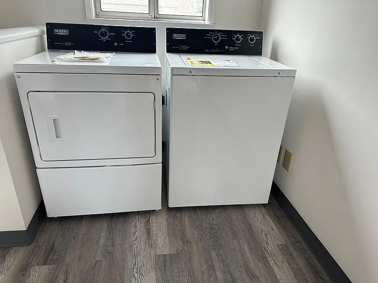 Washer / Dryer in unit