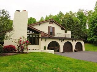 749 Mountain Rd, Boyertown, PA 19512