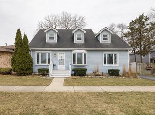 5819 W 88th St, Oak Lawn, IL 60453