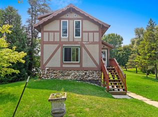 2603 Goodwin Rd, Manitowoc, WI 54220