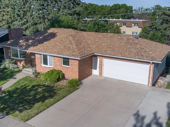 2036 Catherine Dr, Bismarck, ND 58501