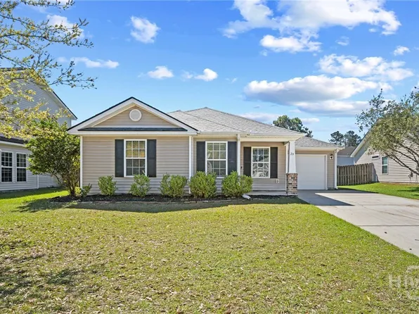 29 Twin Oaks Pl, Savannah, GA 31407