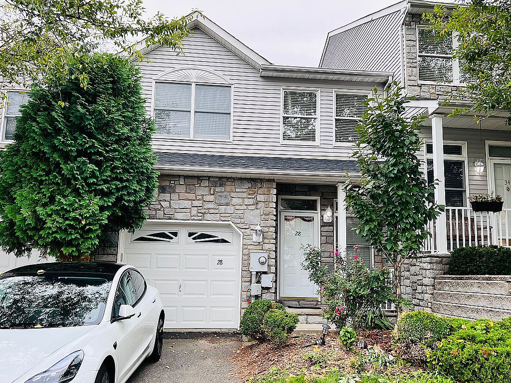 28 Summerhill Dr, Morris Plains, NJ 07950 Zillow