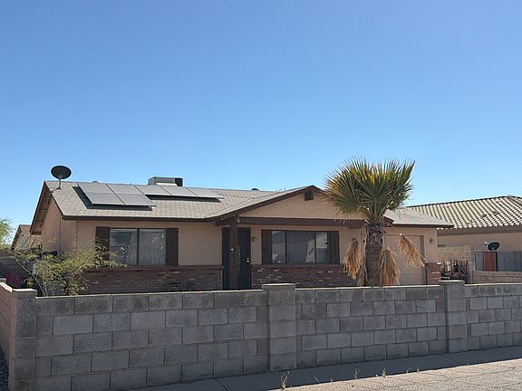 3rd image of 10089 W Carousel Dr