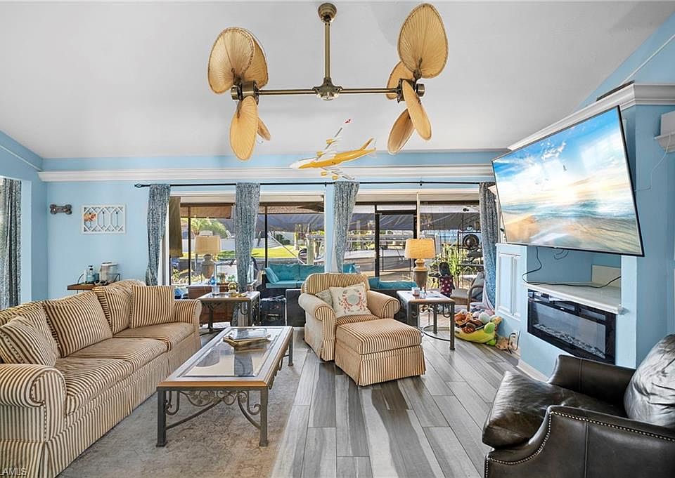 いとをページ 27126 Harbor DR, Bonita Springs, FL 34135 | MLS #226008161 | Zillow