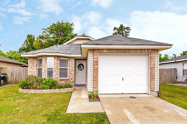 1st image of 4512 Bayou Des Familles Dr