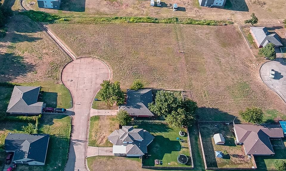 1st image of 0 Redbud Dr Lot 11-15-21