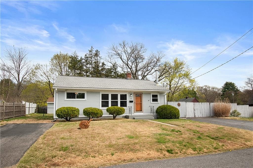 15 Hatfield St, North Kingstown, RI 02852 Zillow