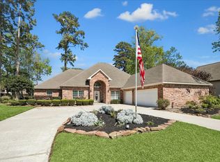705 Fairway Oaks, Conroe, TX 77302
