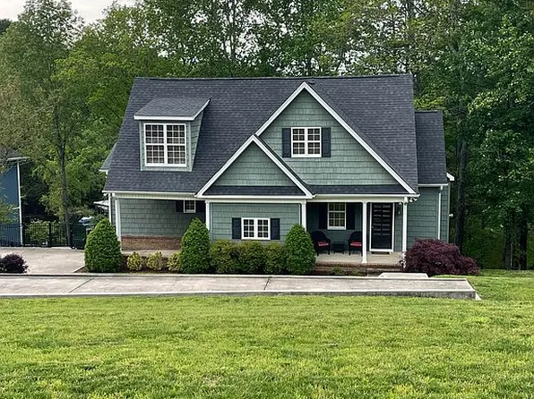 97 Pleasant Dr, Winchester, TN 37398