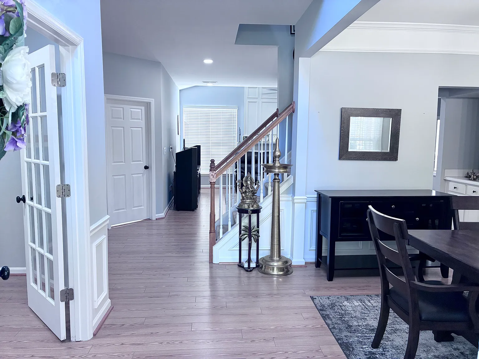 5 bed, 3.5 bath, 2532 sqft, $2,795 — Photo 2