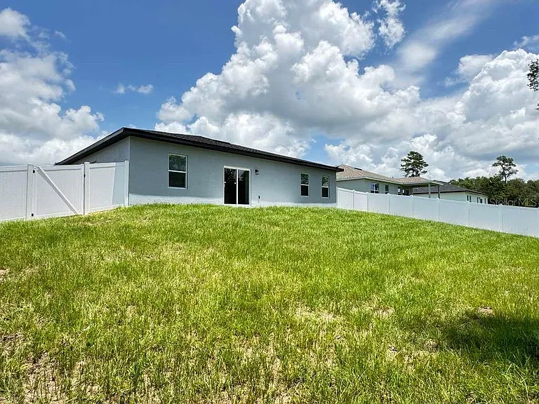 2644 SW 162nd Street Rd — Photo 44
