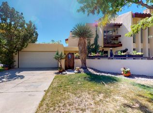 601 Green Valley Dr SE, Albuquerque, NM 87123