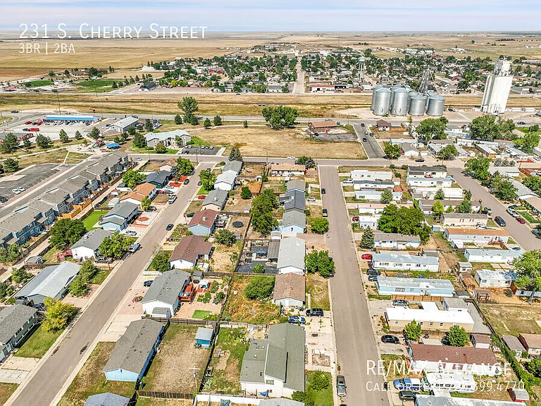 231 S Cherry St — Photo 53