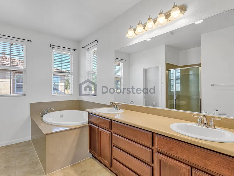 104 Barnhill Dr — Photo 14