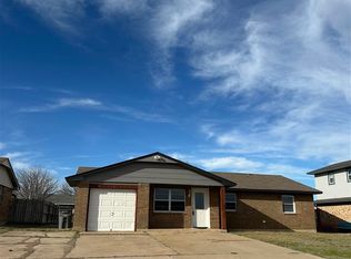 6921 SW Delta Ave, Lawton, OK 73505