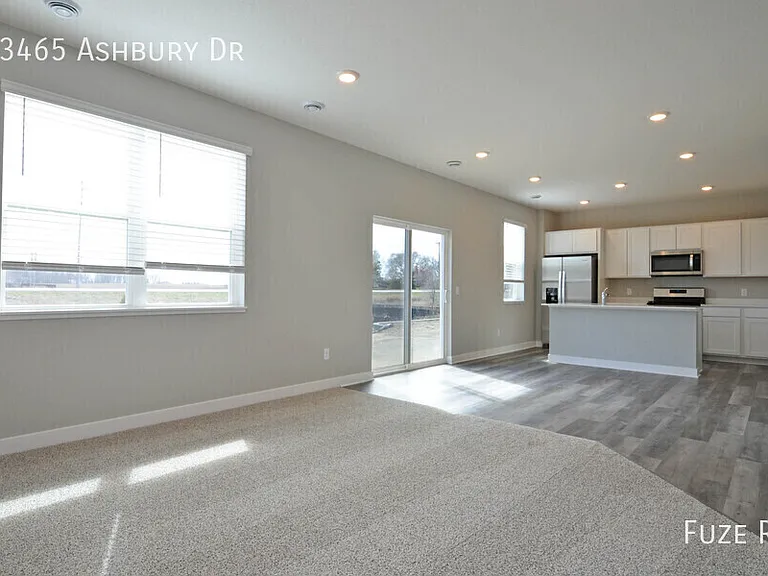 23465 Ashbury Dr — Photo 33