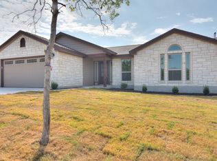 8004 Flintlock Cir, Lago Vista, TX 78645