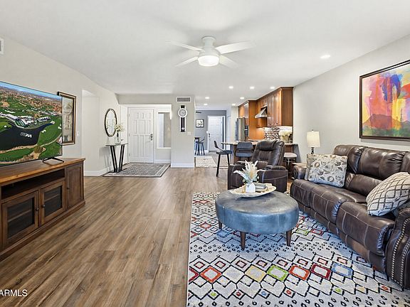 3rd image of 9707 W ORAIBI Drive
