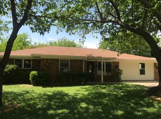 1509 Yucca St, Midlothian, TX 76065