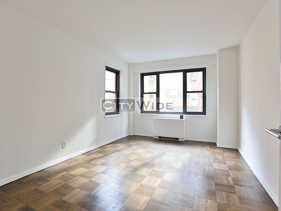 2nd image of 219 E 69th St APT 3E
