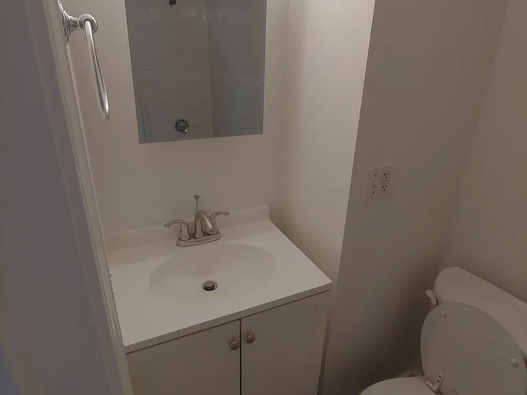 70 Joy St #13 — Photo 30