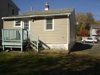 5th image of 407 Oaklawn Ave