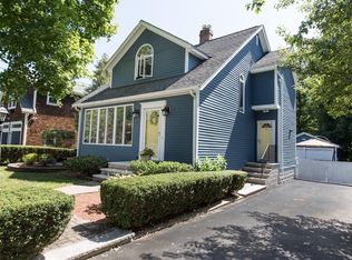 2 Hawthorne St, Wakefield, MA 01880