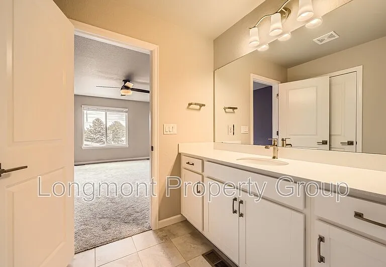 609 Stonebridge Dr — Photo 15