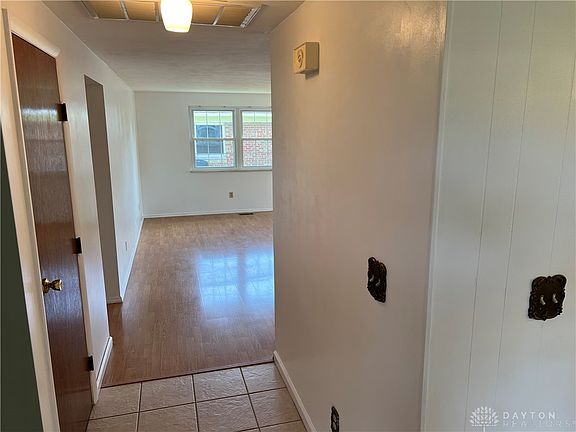 2nd image of 7073 Cliffstone Dr