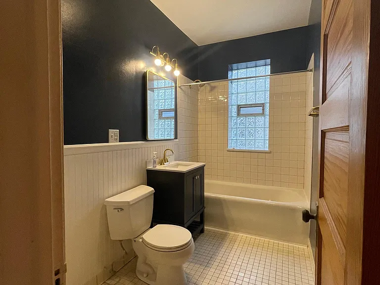 4942 N Monitor Ave #1 — Photo 9