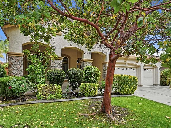 3rd image of 1766 Barossa Way