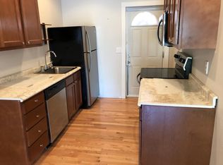 5001 Poppleton Ave APT 4, Omaha, NE 68106